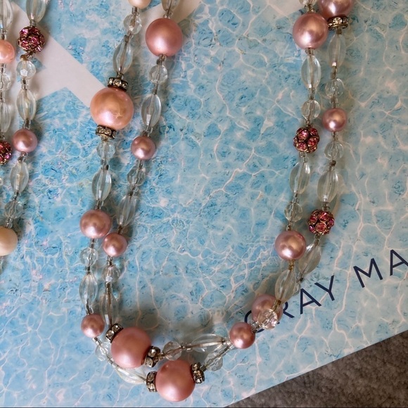 Set of Two Vintage Faux Pearl Necklaces - Picture 2 of 6